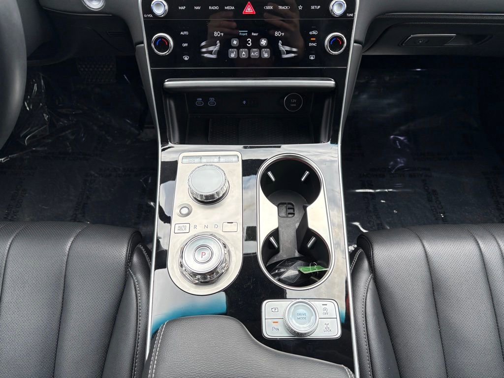 Used 2025 Genesis GV80 2.5T Standard AWD/4WD image 28