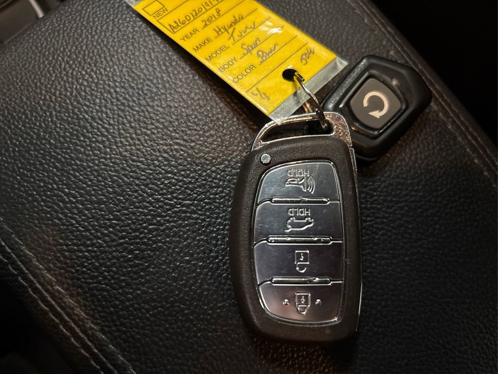 Used 2018 Hyundai Tucson Sport image 31