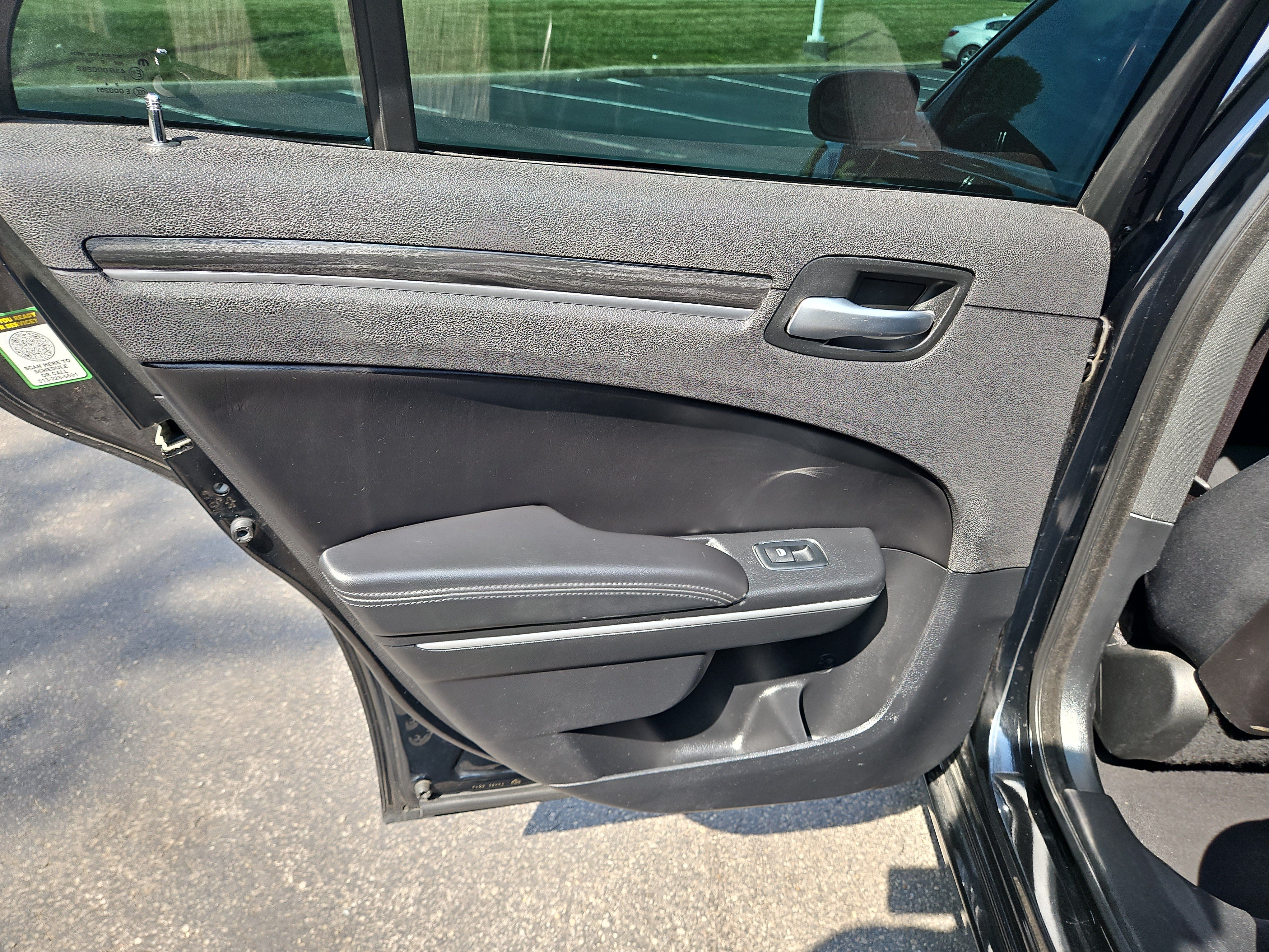 Used 2019 Chrysler 300 Touring w/ Sport Appearance Package AWD/4WD image 15