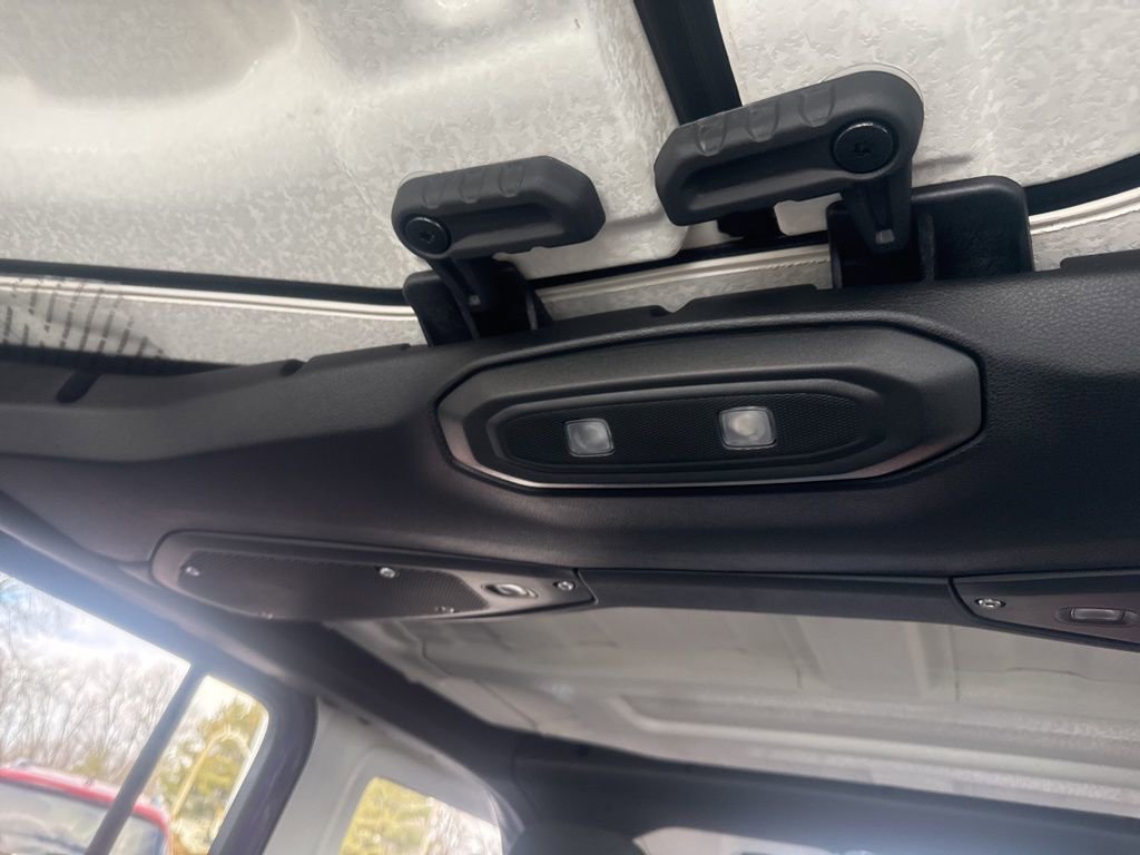 New 2026 Jeep Wrangler Rubicon w/ Xtreme 35 Tire Package image 30