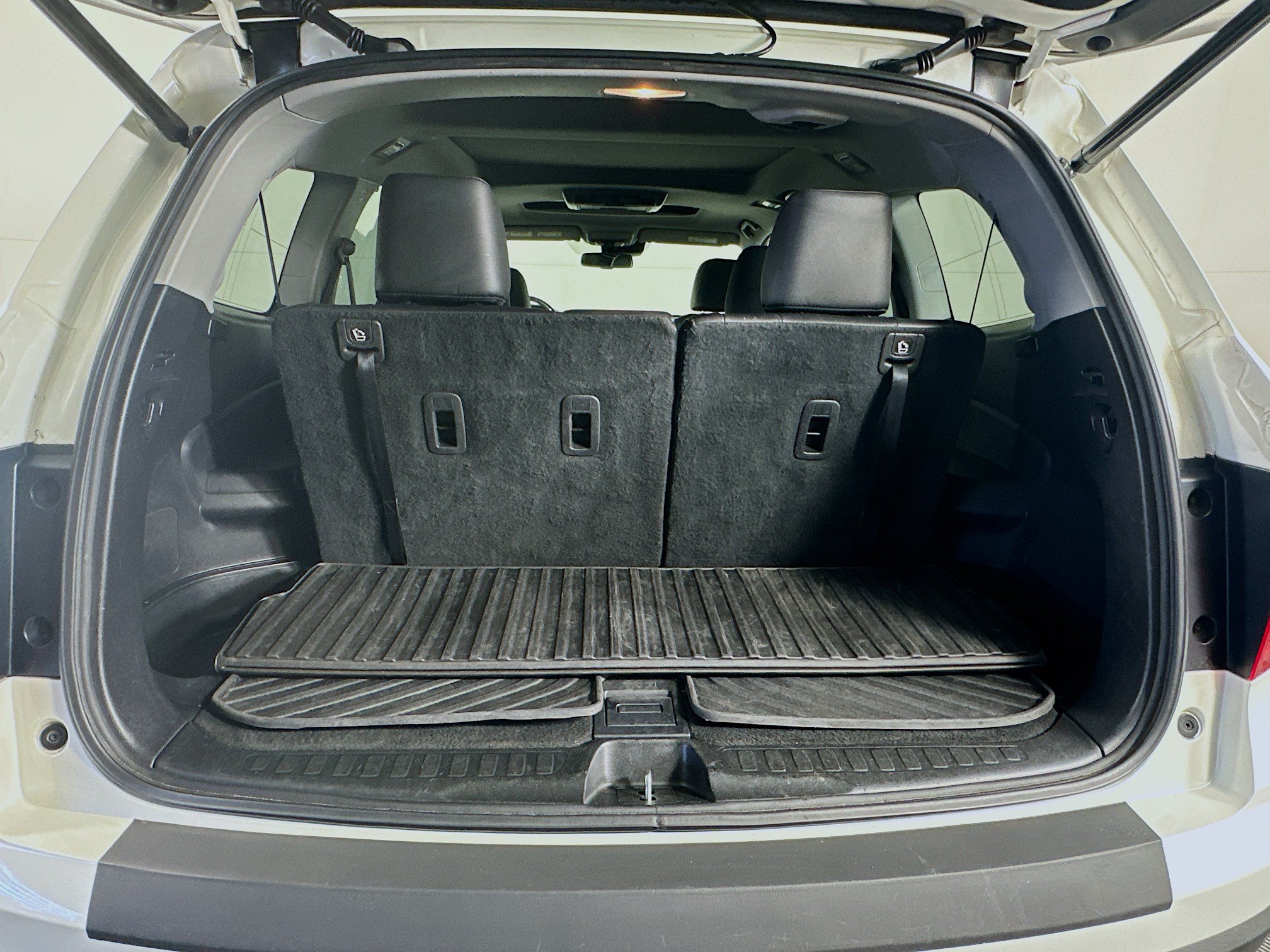 Used 2018 Honda Pilot Elite image 30