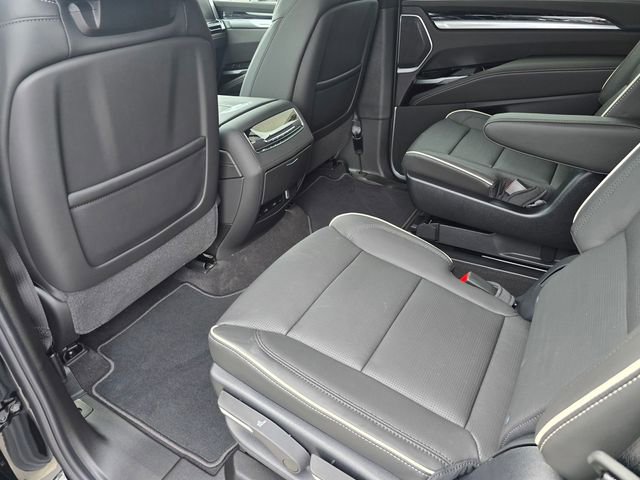 New 2026 Cadillac Escalade Sport w/ Touring Package AWD/4WD image 14