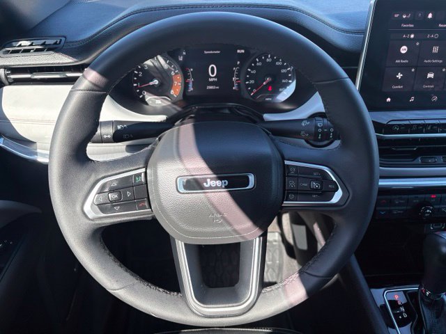 Used 2023 Jeep Compass Limited w/ Sun and Sound Group AWD/4WD image 25