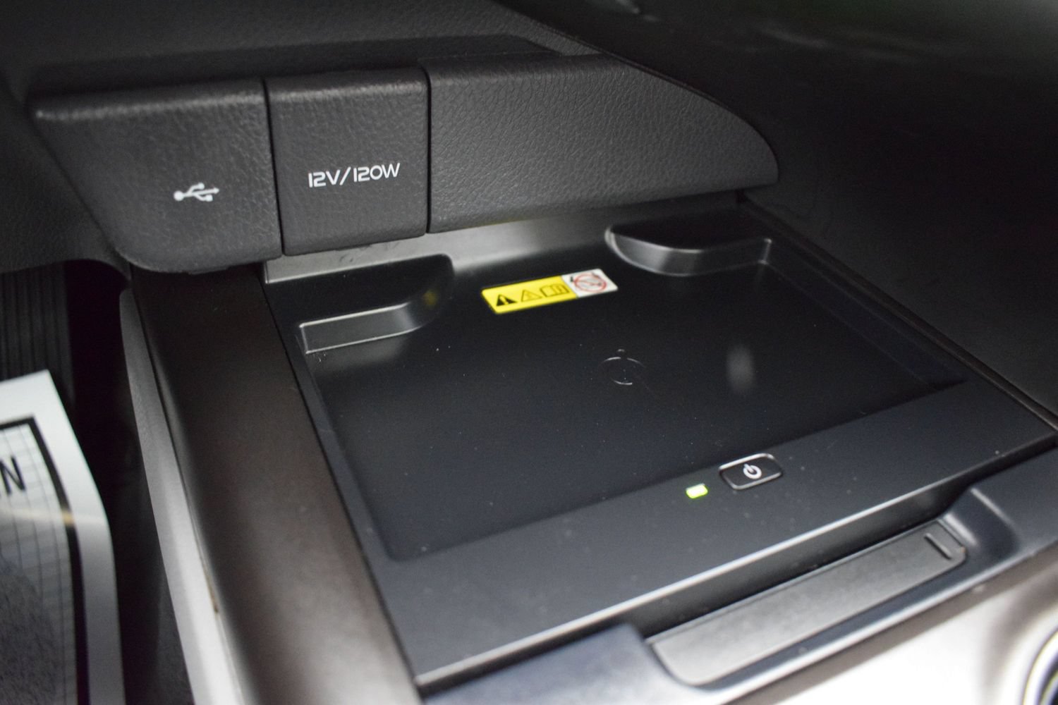 Used 2022 Toyota Camry XSE FWD image 16