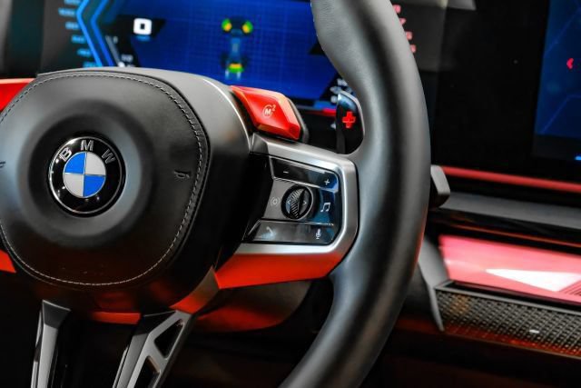 Used 2026 BMW M5 w/ Carbon Package AWD/4WD image 25