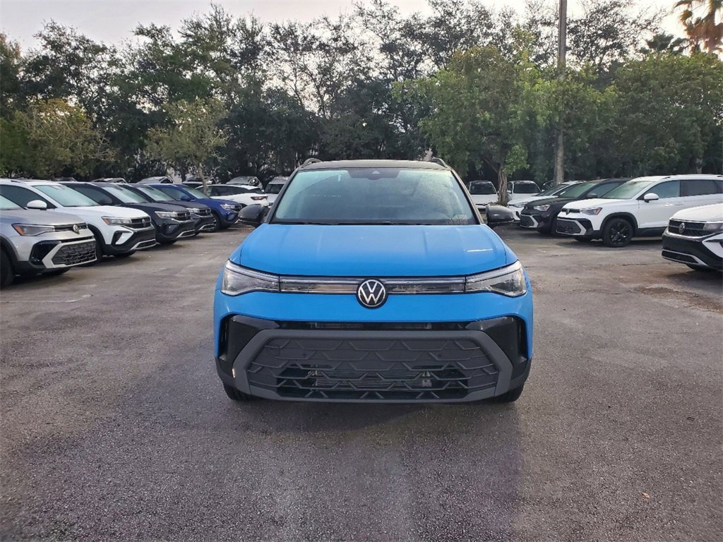 New 2025 Volkswagen Taos SE image 2
