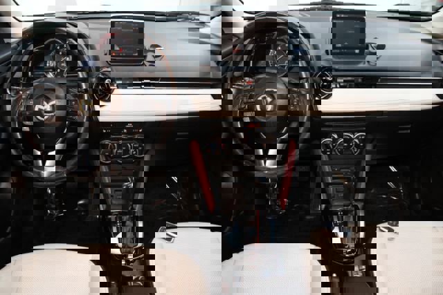 Used 2016 MAZDA CX-3 Grand Touring image 2