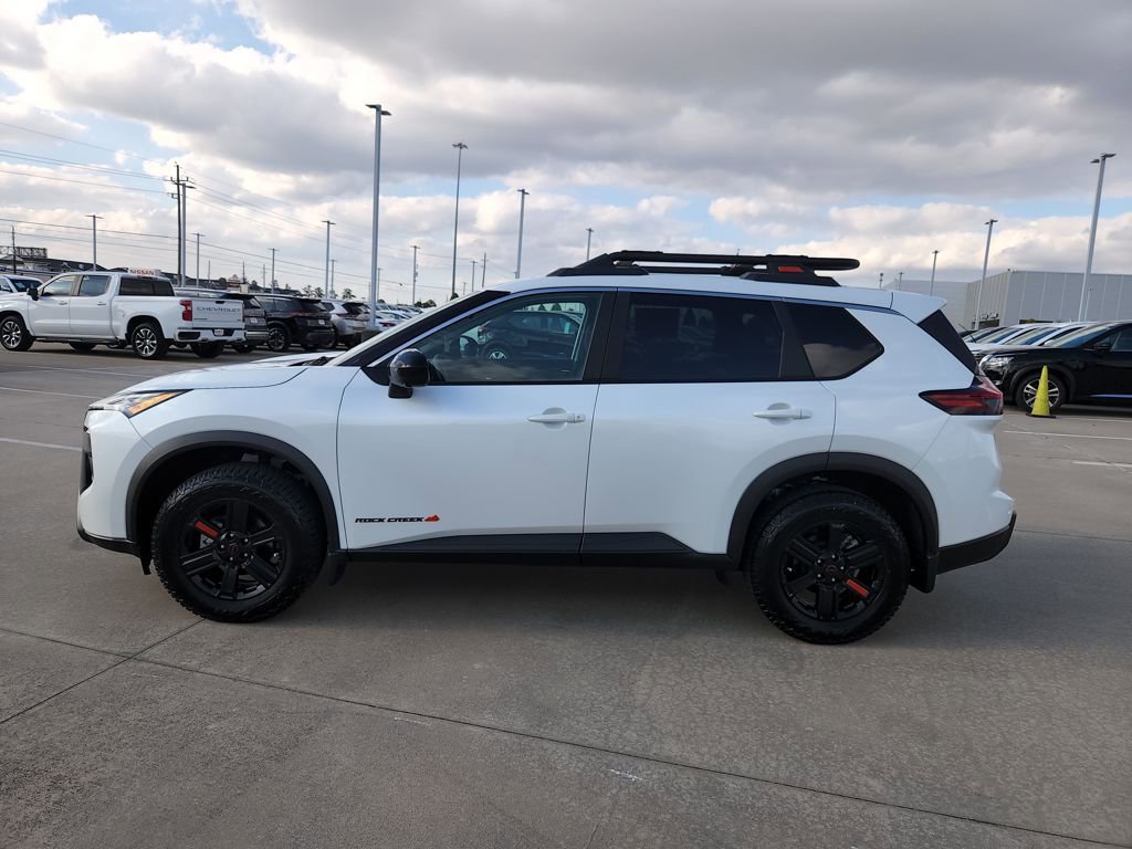 Certified 2025 Nissan Rogue SV image 8