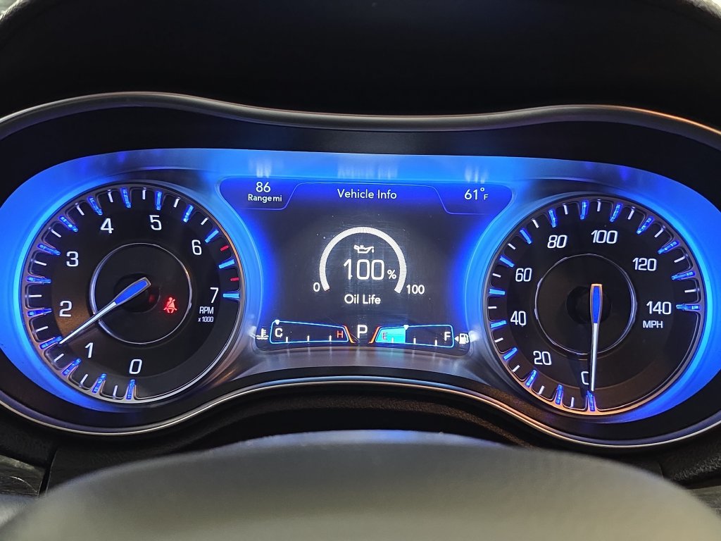 Used 2018 Chrysler 300 Touring w/ Sport Appearance Package RWD image 18