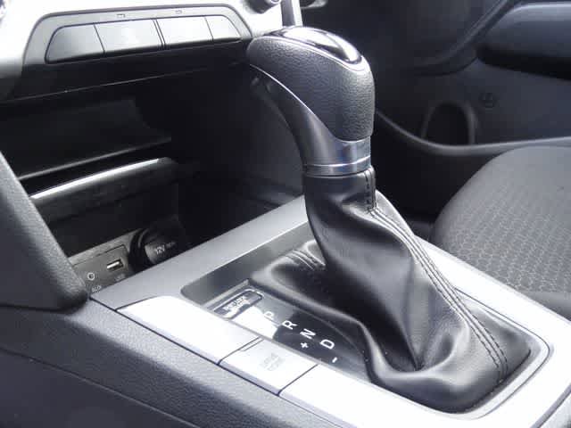 Used 2018 Hyundai Elantra SEL FWD image 19
