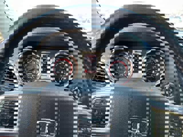 Used 2013 Dodge Journey SXT w/ Safe & Sound Group image 8