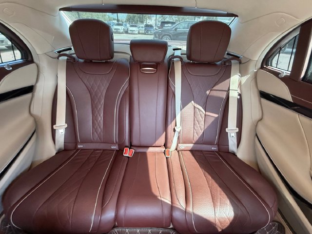 Used 2019 Mercedes-Benz S 560 Sedan image 5