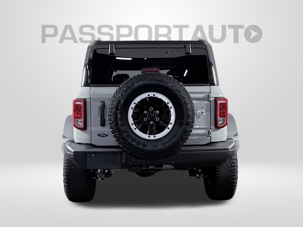 Used 2024 Ford Bronco Black Diamond w/ Sasquatch Package AWD/4WD image 6
