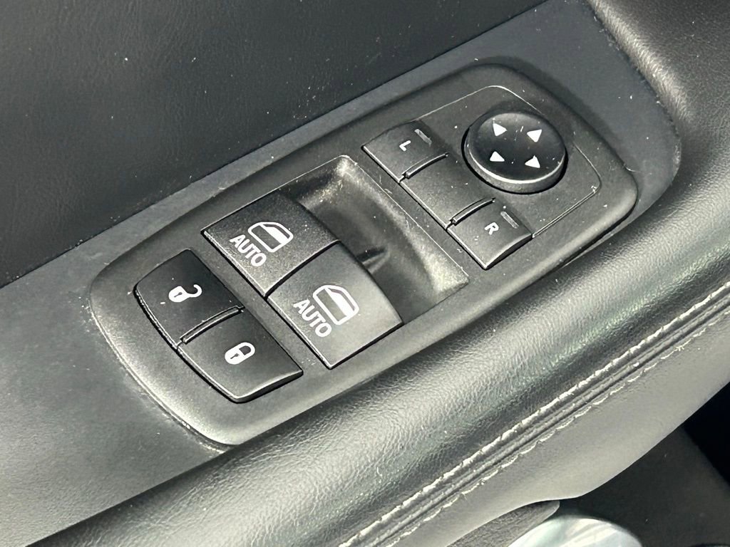 Used 2019 Dodge Challenger SXT w/ Plus Package RWD image 27