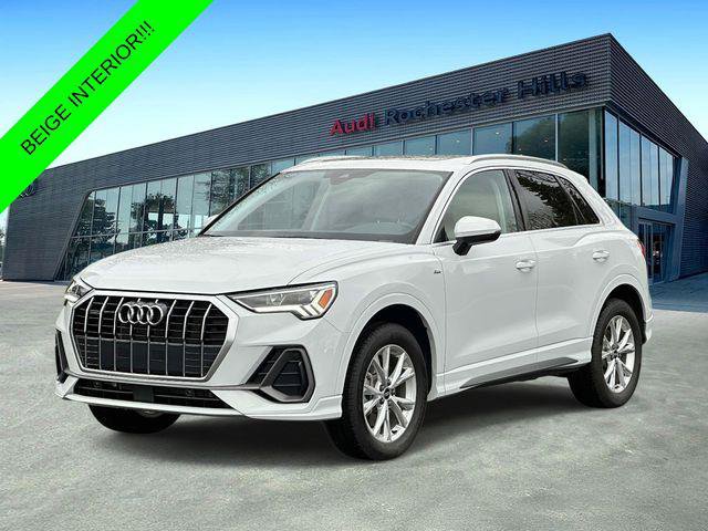 Certified 2025 Audi Q3 2.0T Premium w/ Convenience Package
