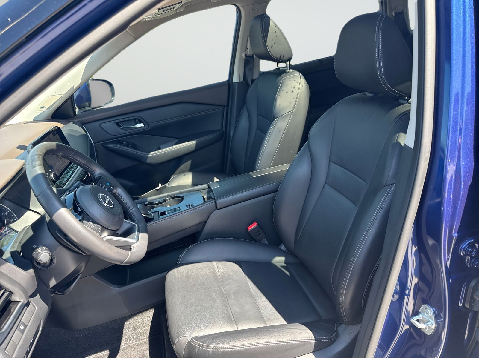 Certified 2023 Nissan Rogue SL w/ SL Premium Package FWD image 25