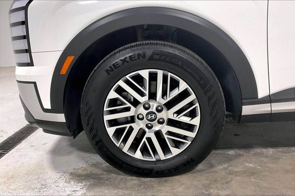 Used 2026 Hyundai Palisade SEL FWD image 10