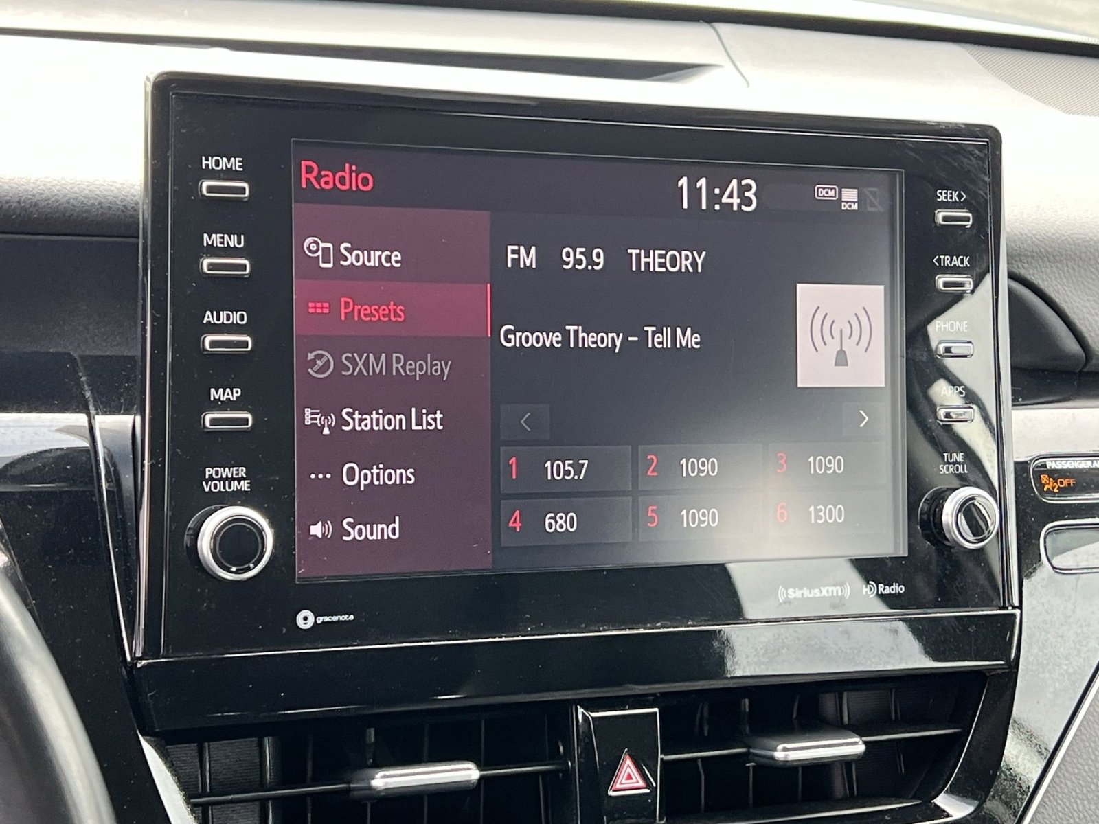 Used 2024 Toyota Camry XSE image 18