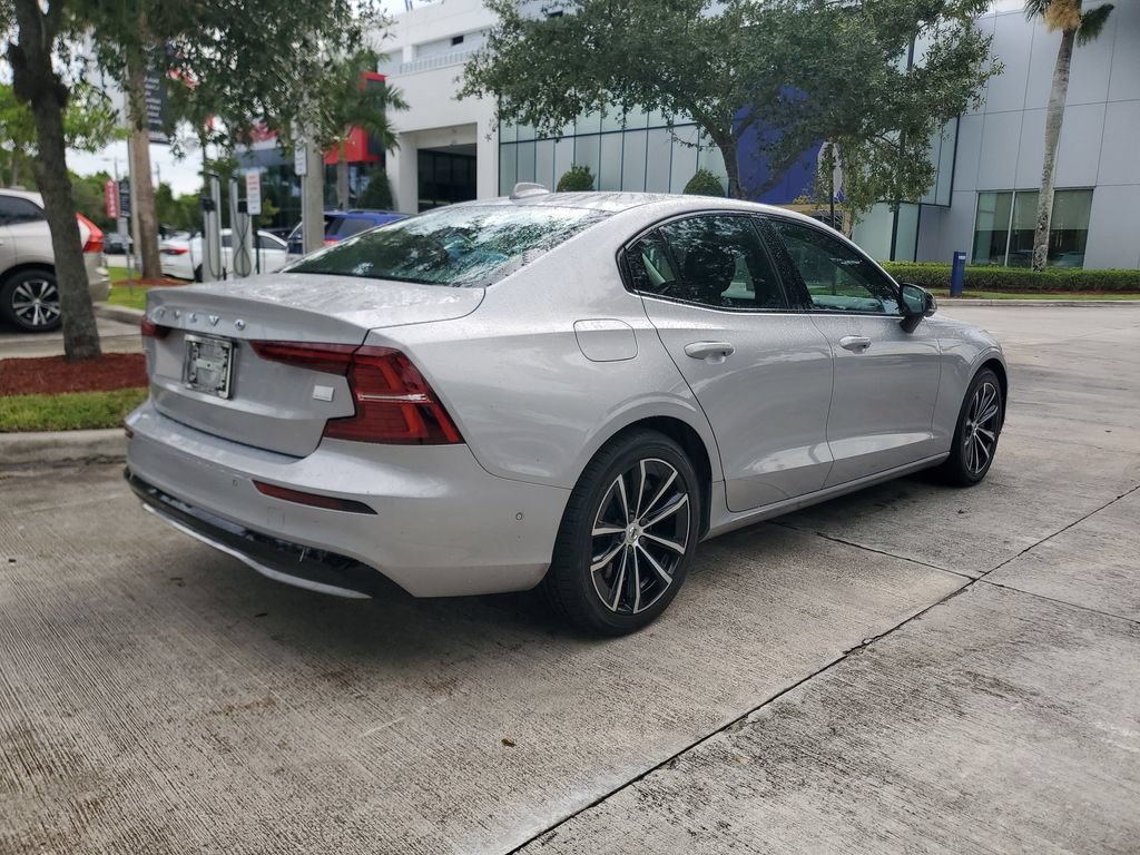 Certified 2023 Volvo S60 T8 Plus AWD/4WD image 6