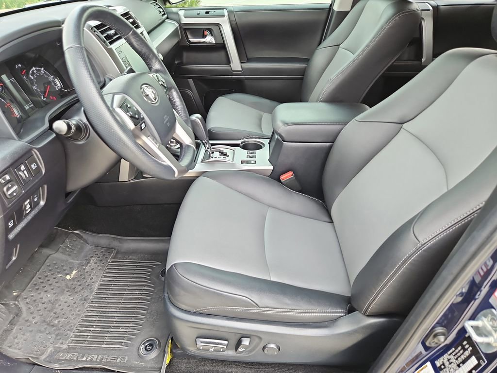 Used 2023 Toyota 4Runner SR5 Premium w/ Moonroof Package image 13