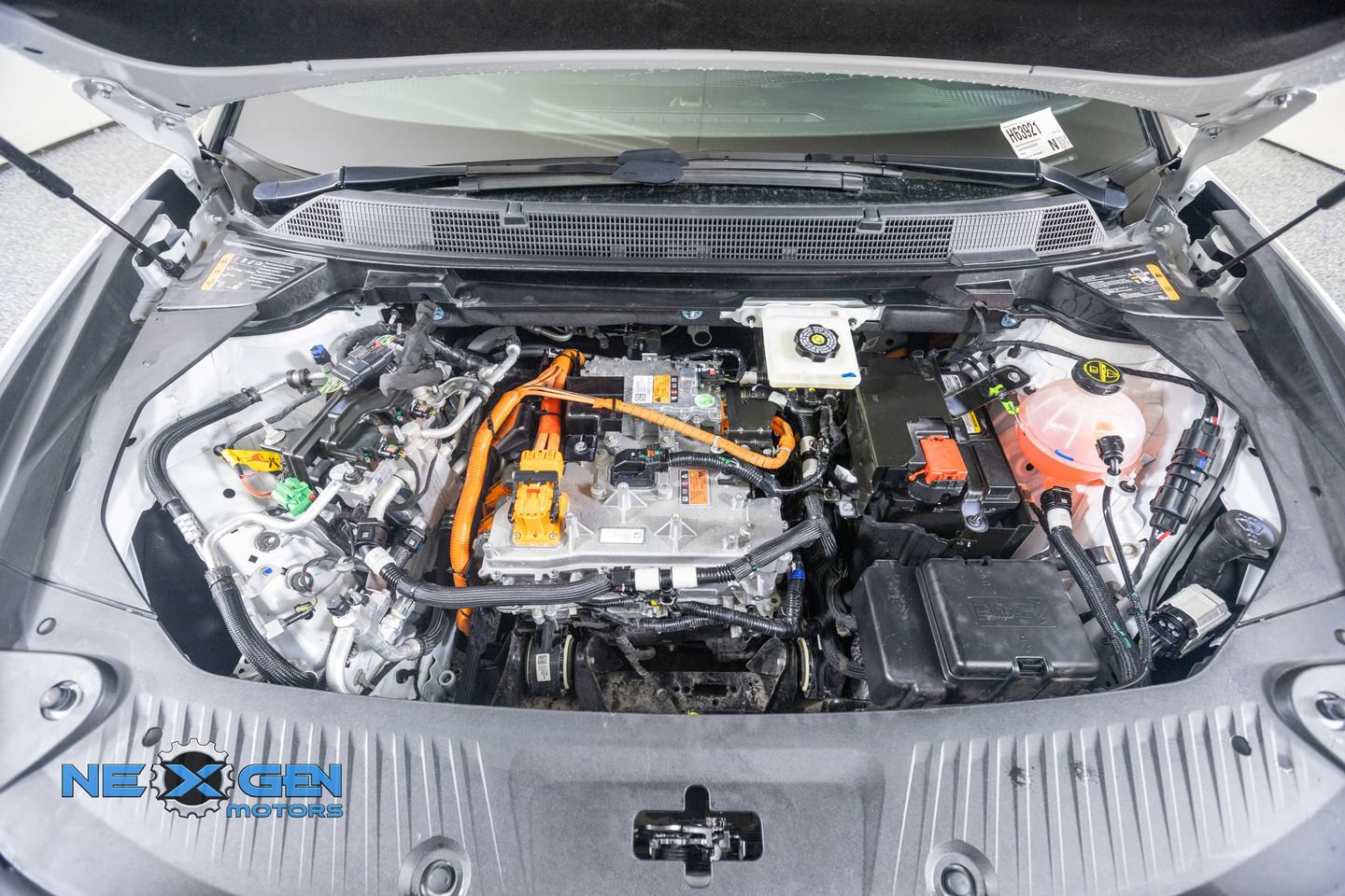 Used 2024 Chevrolet Equinox EV RS FWD image 49