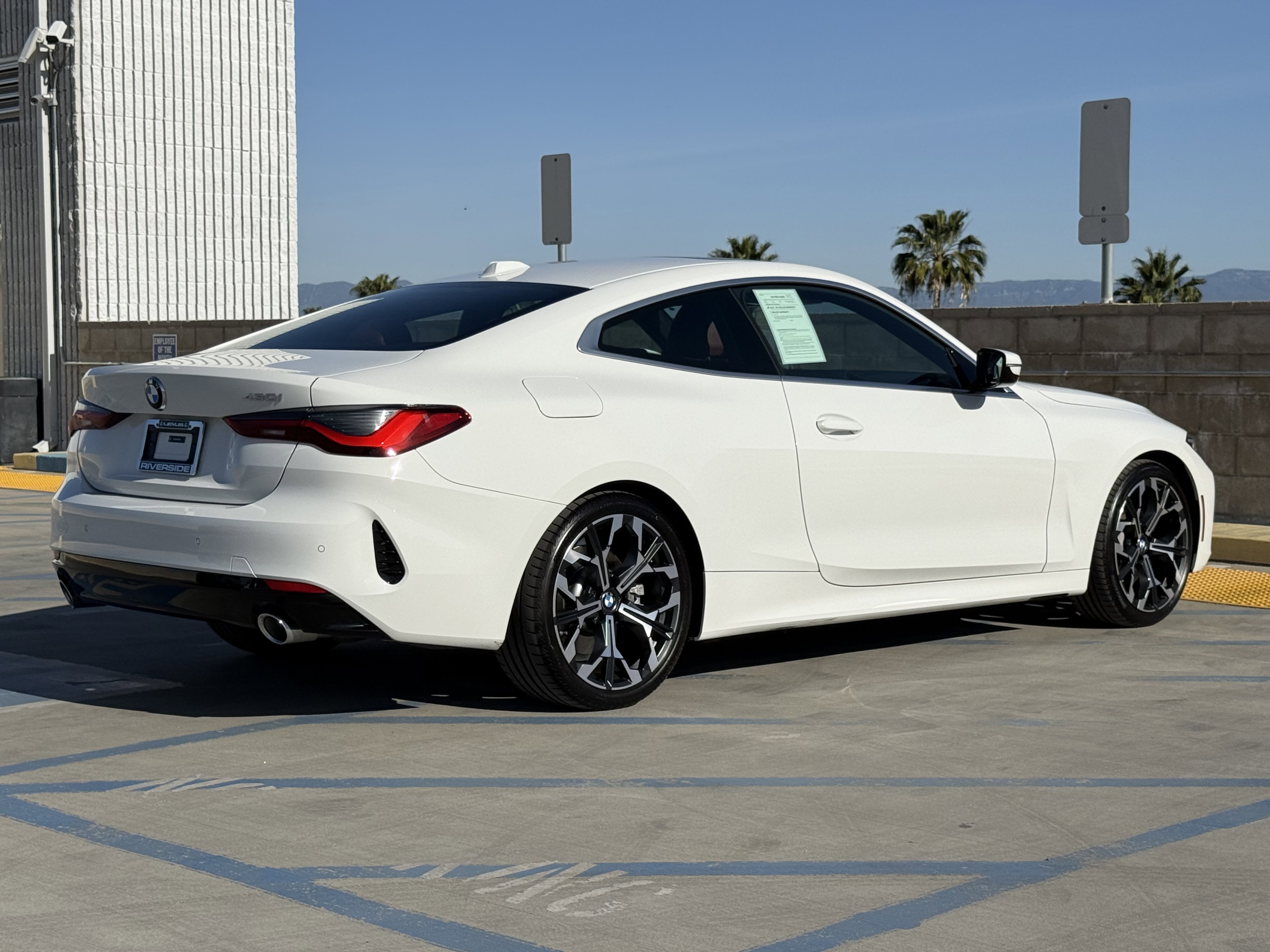 Used 2025 BMW 430i Coupe w/ Convenience Package image 11