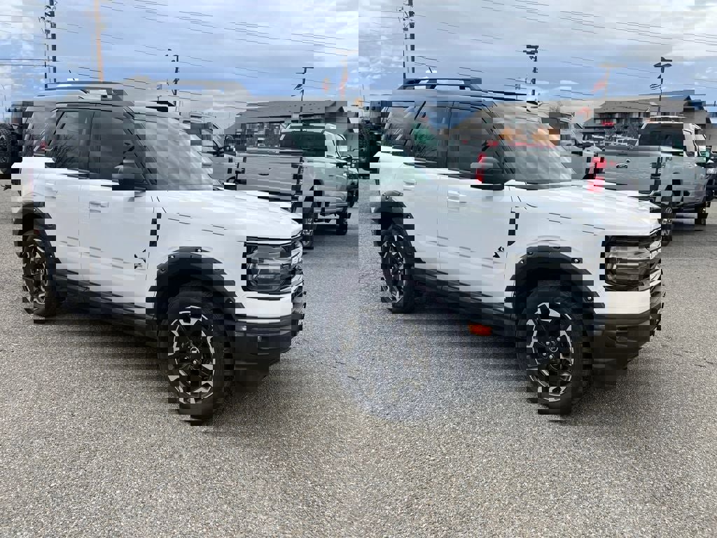 Used 2022 Ford Bronco Sport Outer Banks w/ Tech Package image 7