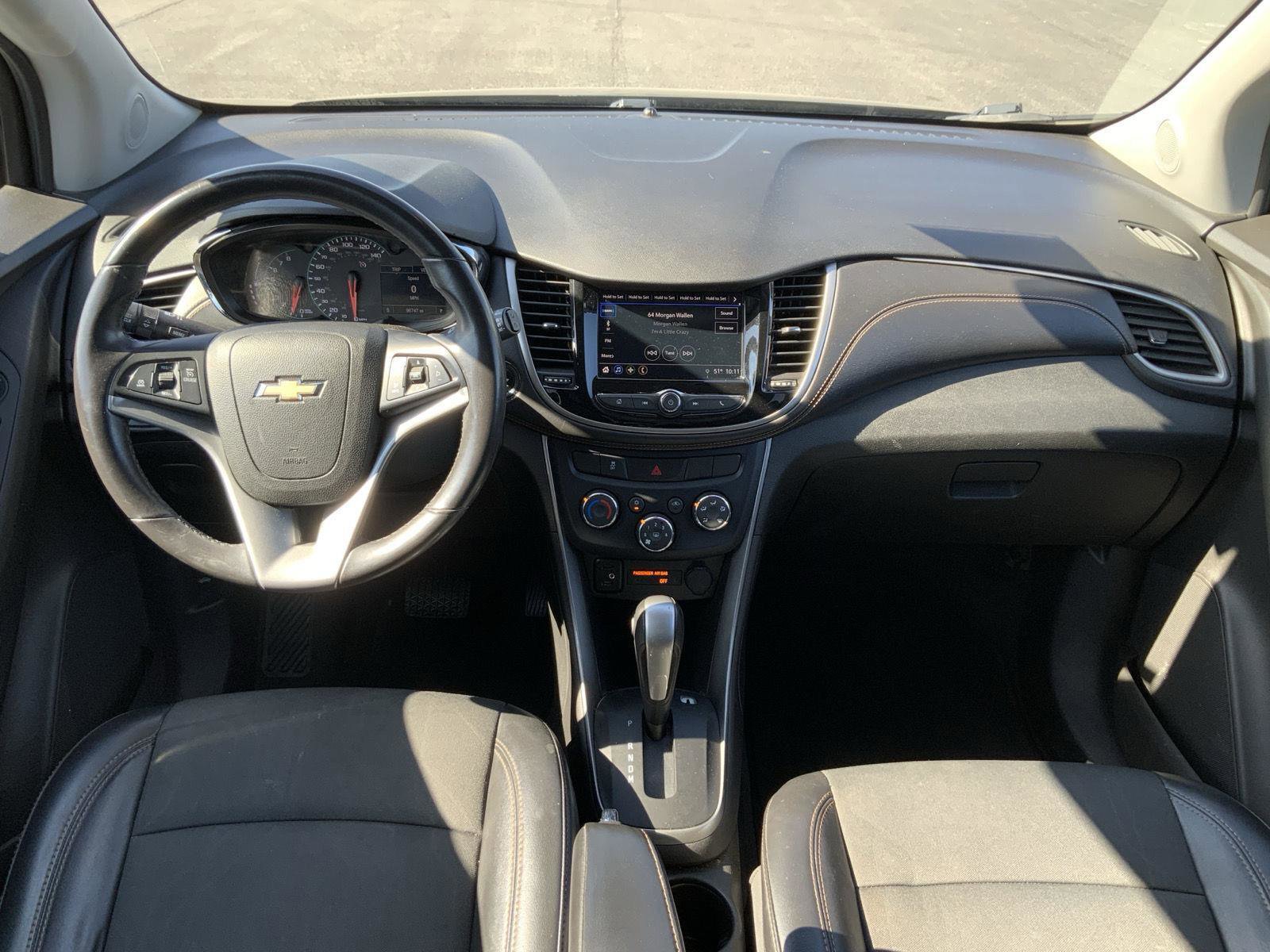 Used 2018 Chevrolet Trax LT w/ LT Convenience Package FWD image 41