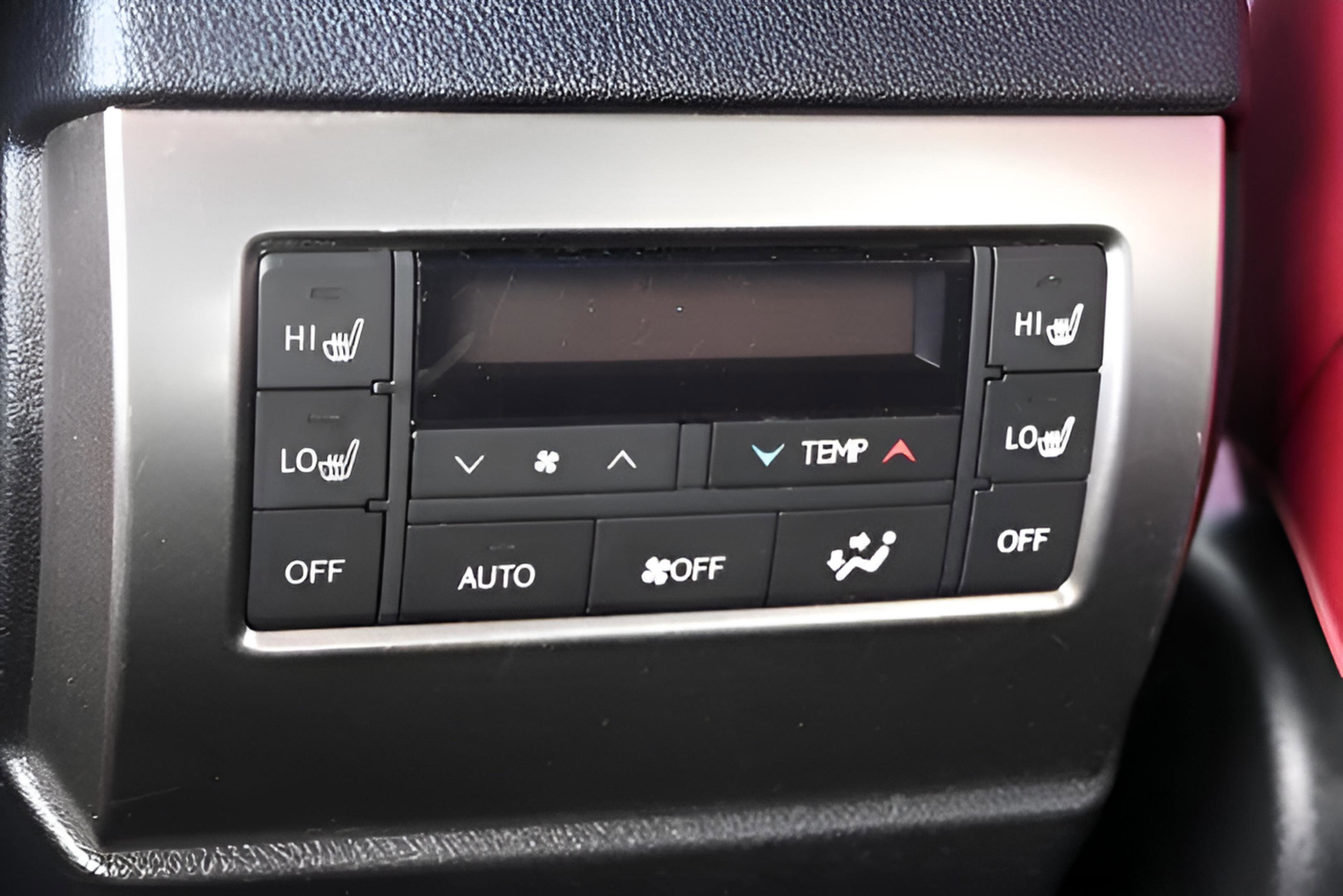 Used 2023 Lexus GX 460 Luxury w/ Sport Design Package image 11