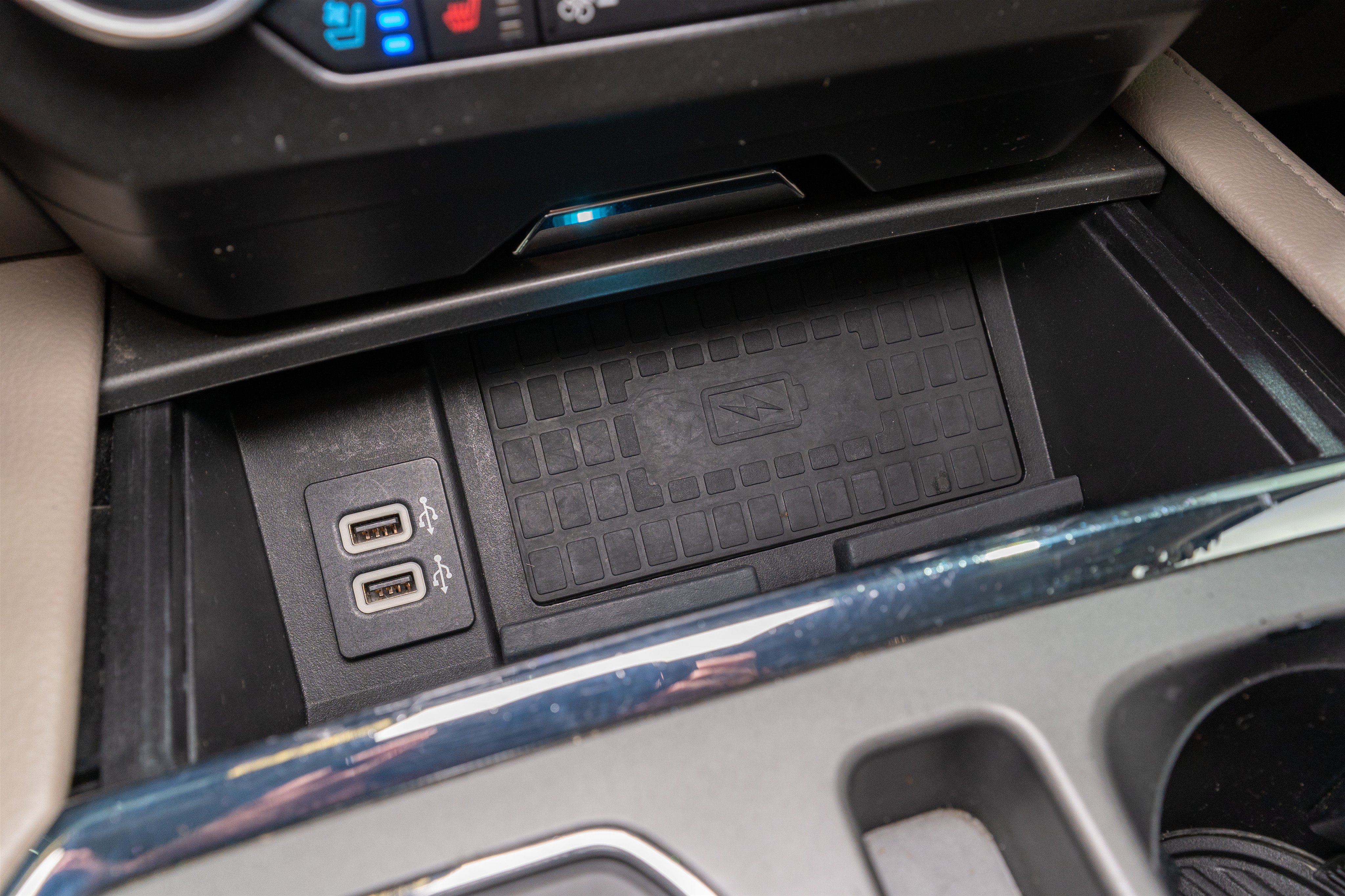 Used 2018 Ford Expedition Max XLT w/ Equipment Group 202A AWD/4WD image 22