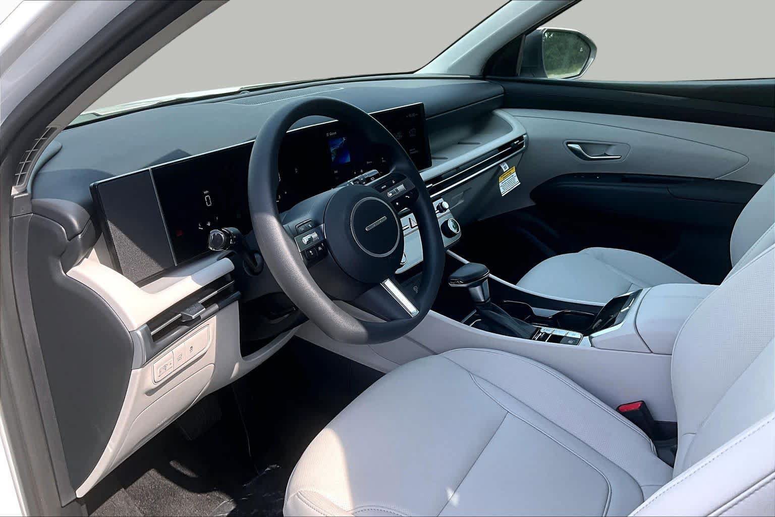 New 2026 Hyundai Tucson SEL Plus FWD image 10