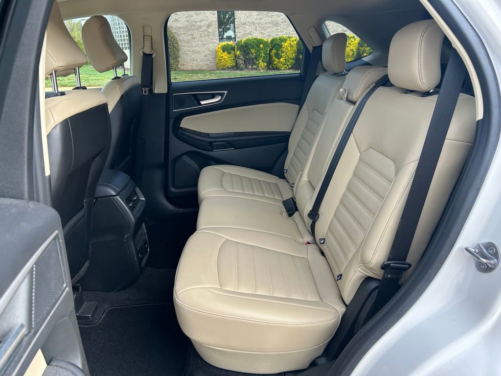 Used 2023 Ford Edge SEL w/ Convenience Package image 19