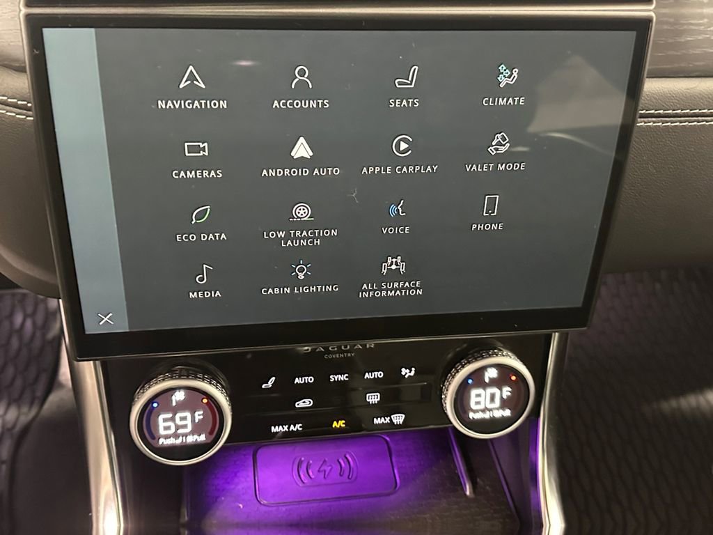 Used 2024 Jaguar XF R-Dynamic SE image 17