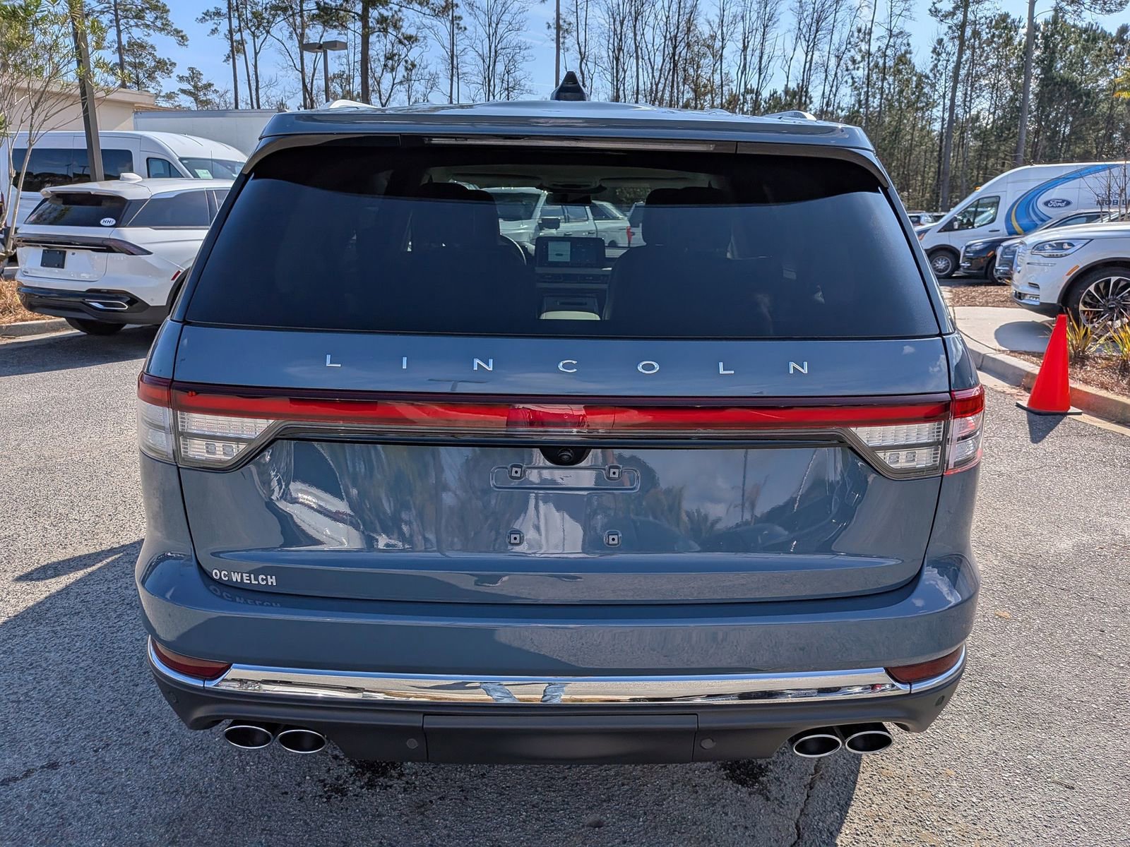 Certified 2025 Lincoln Aviator Reserve image 6