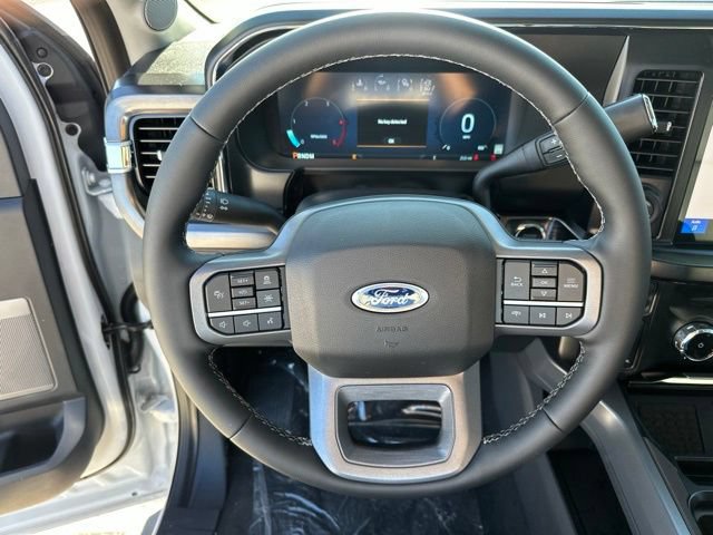 New 2026 Ford F250 Lariat w/ Black Appearance Package AWD/4WD image 22