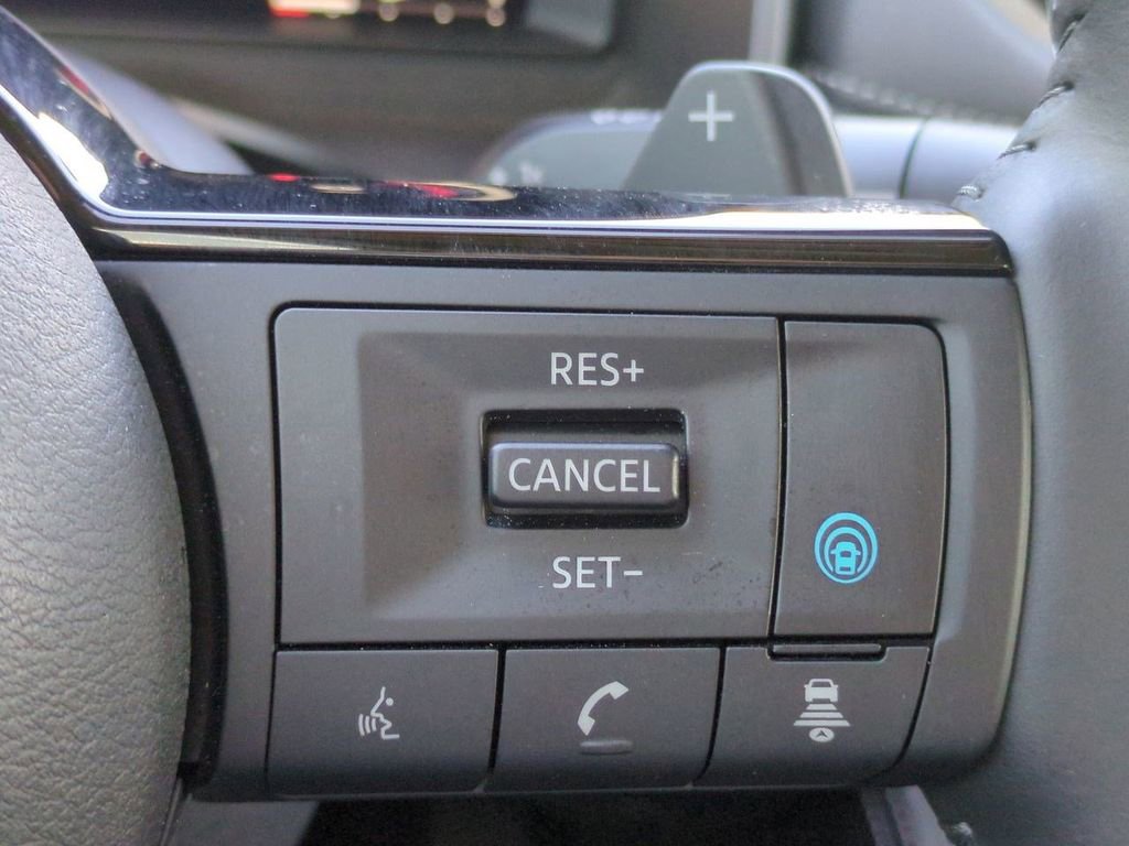 Certified 2023 Nissan Rogue Platinum w/ Platinum Premium Package image 28