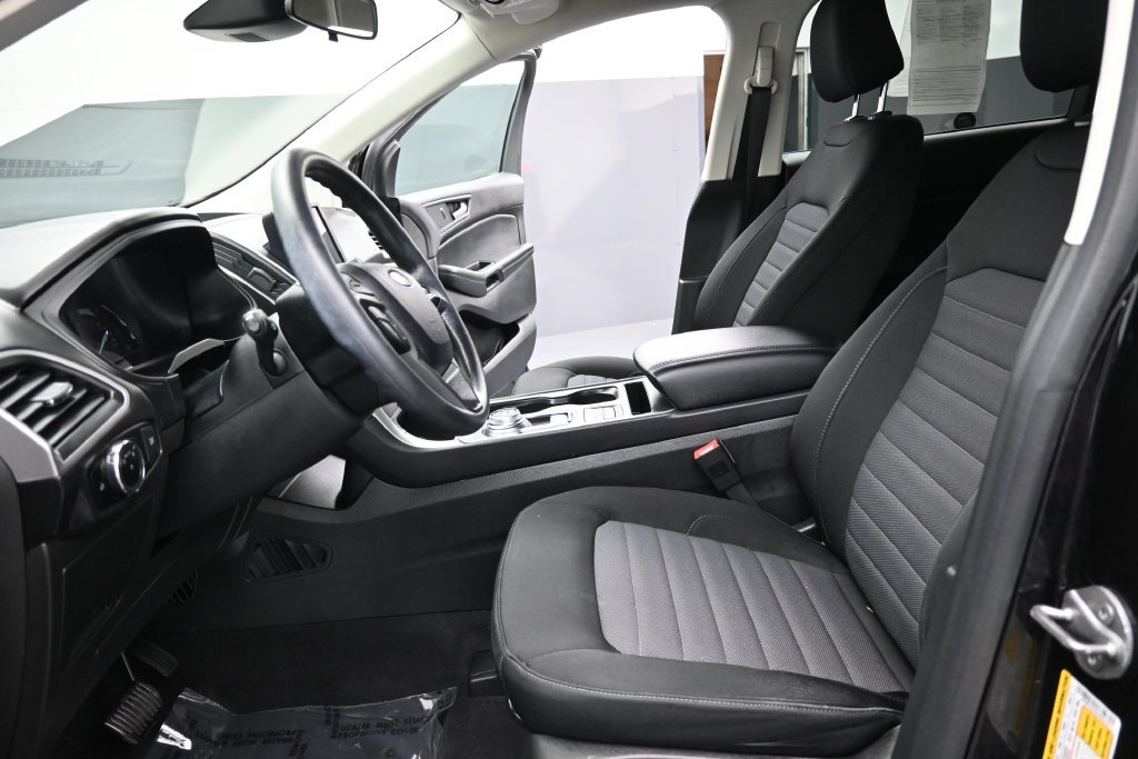 Used 2024 Ford Edge SE w/ Black Appearance Package AWD/4WD image 10