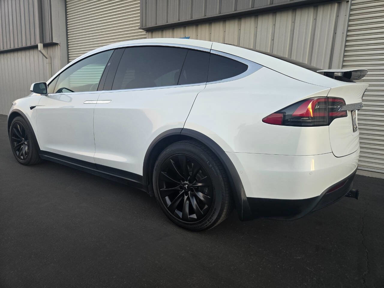 Used 2020 Tesla Model X Long Range image 5