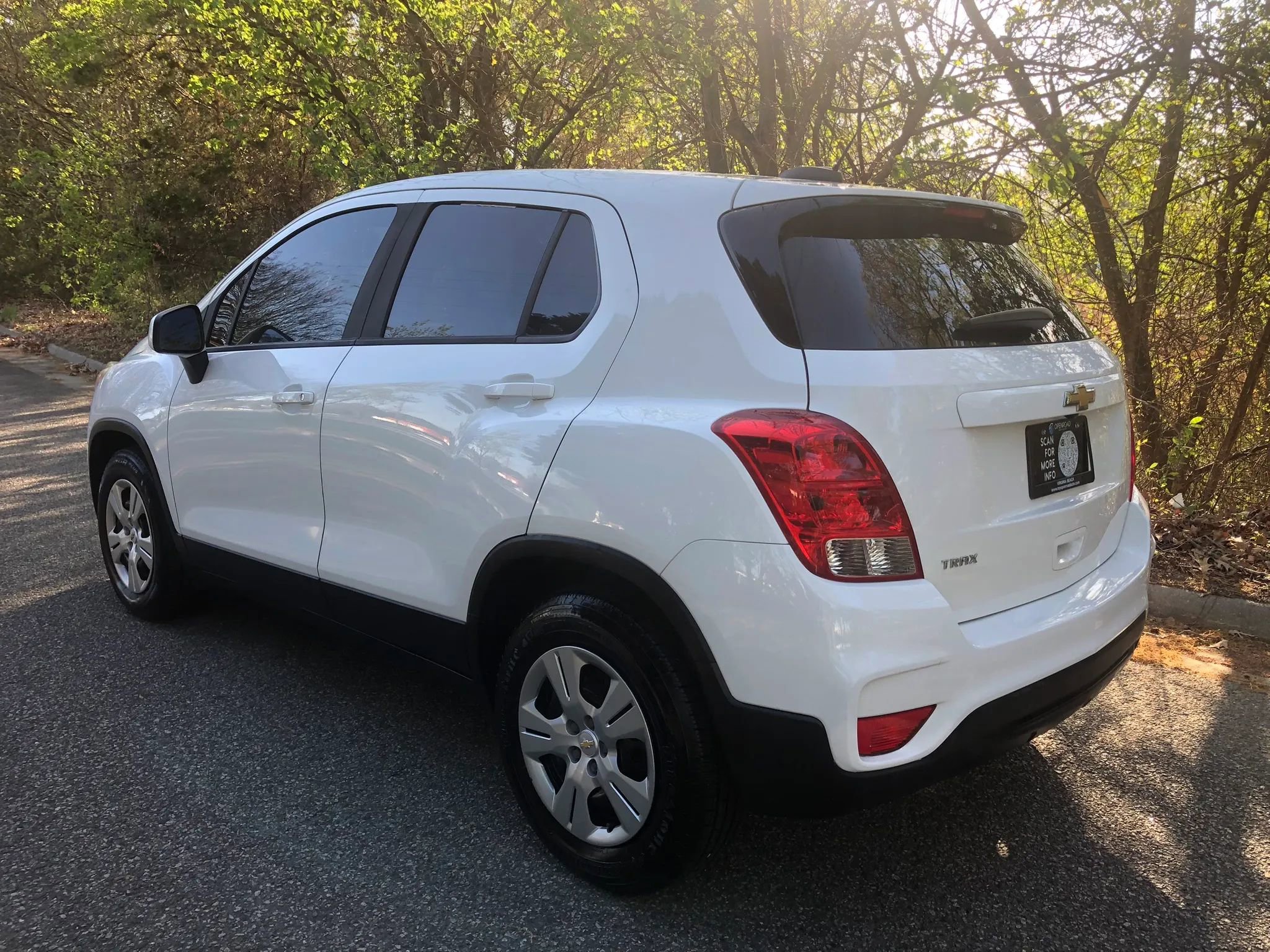 Used 2017 Chevrolet Trax LS image 3
