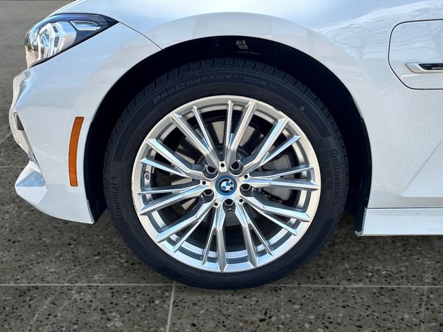Used 2023 BMW 330e xDrive w/ Premium Package image 14