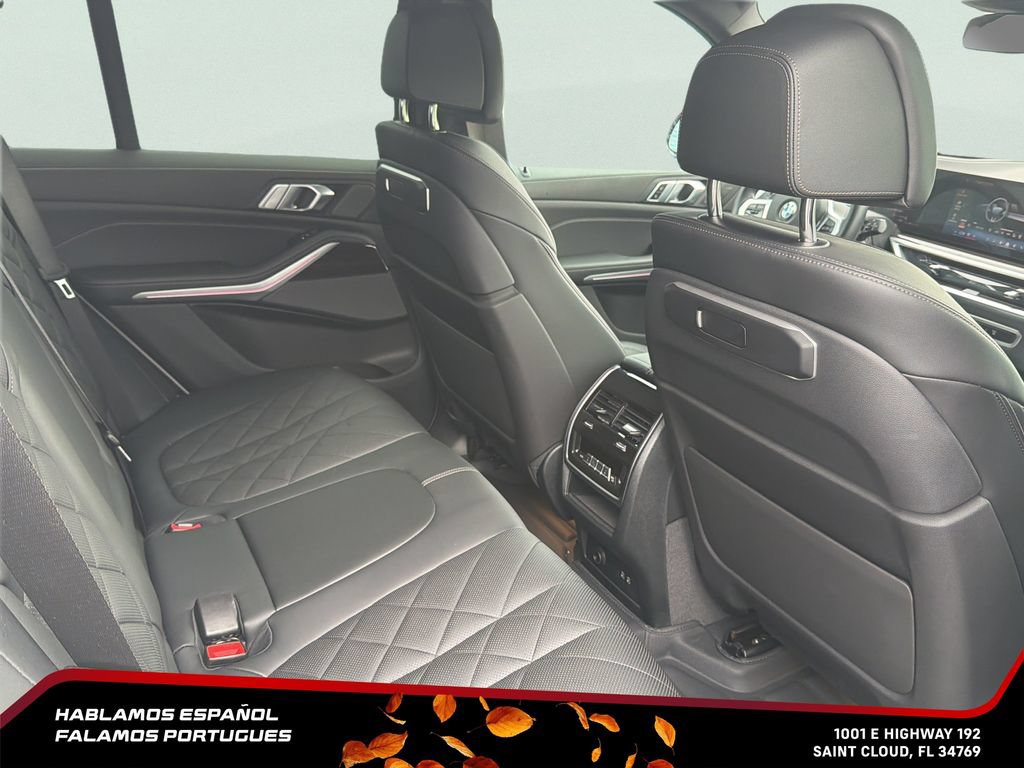 Used 2024 BMW X5 xDrive40i w/ M Sport Package AWD/4WD image 32
