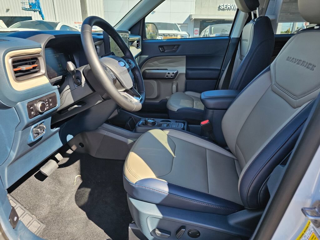 New 2026 Ford Maverick Lariat w/ 4K Tow Package AWD/4WD image 16
