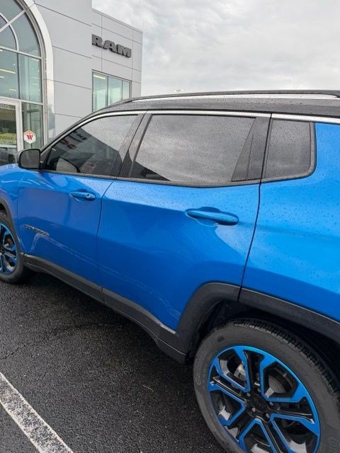 Used 2022 Jeep Compass Limited AWD/4WD image 14
