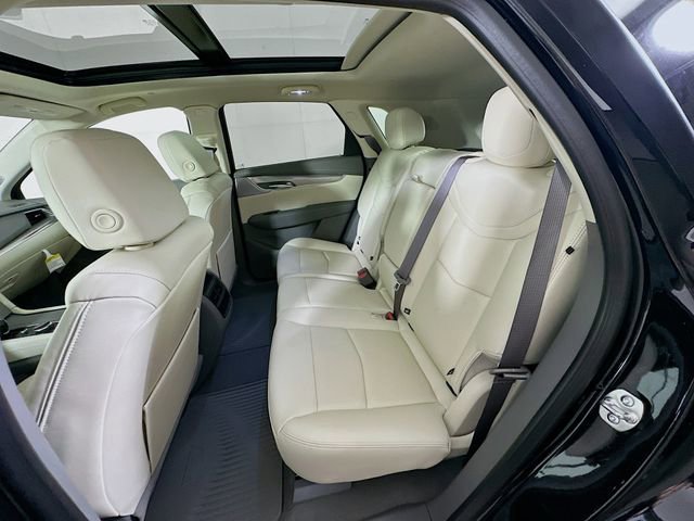 New 2025 Cadillac XT5 Premium Luxury w/ Technology Package AWD/4WD image 15