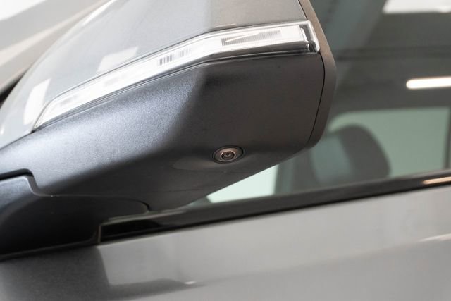 Used 2023 Chevrolet Traverse RS image 10