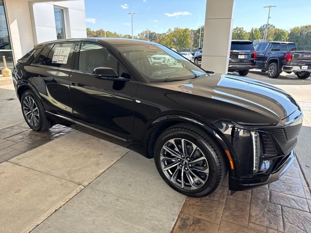 New 2026 Cadillac Lyriq Sport image 7