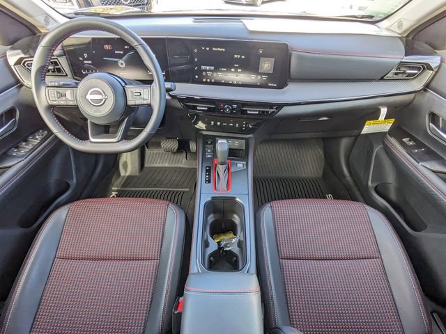 New 2026 Nissan Kicks SR w/ Cold Weather Package image 15