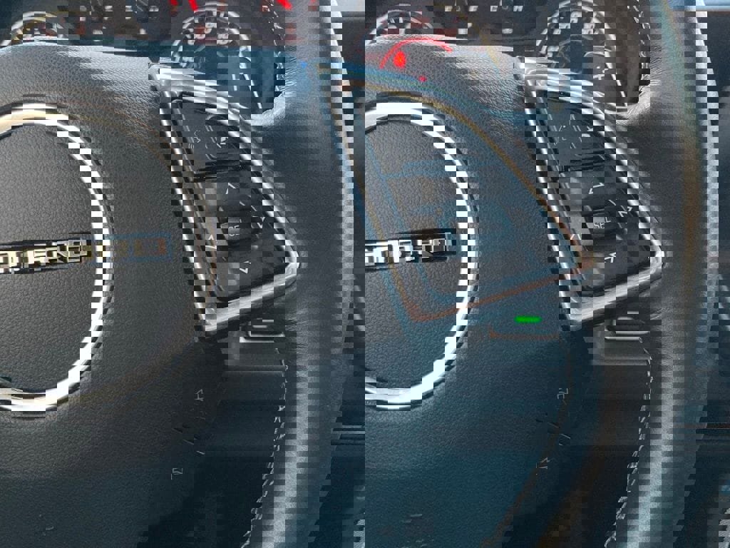 Used 2022 Chevrolet Camaro LT image 25