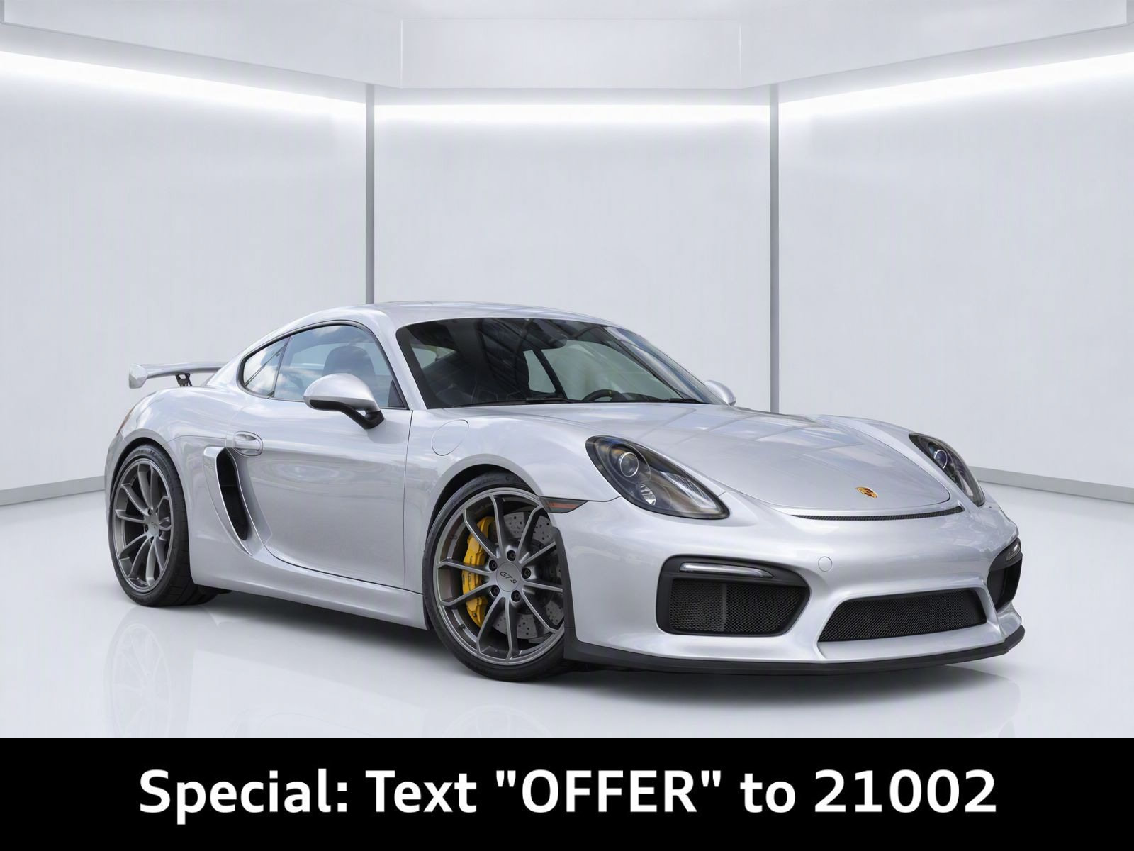Used 2016 Porsche Cayman GT4 RWD image 2