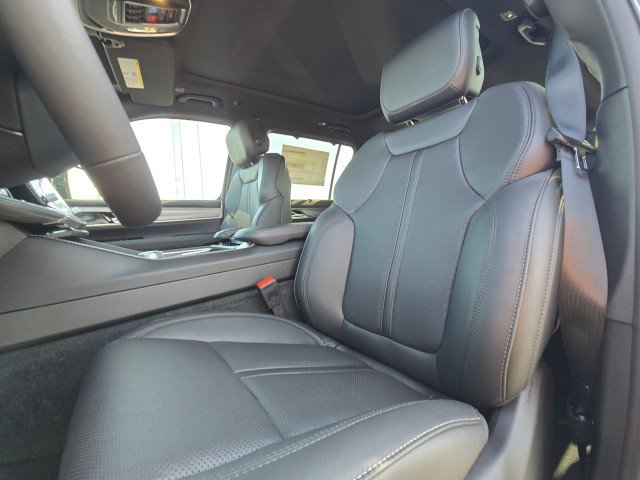 New 2025 Jeep Wagoneer Series II w/ Convenience Group I image 24